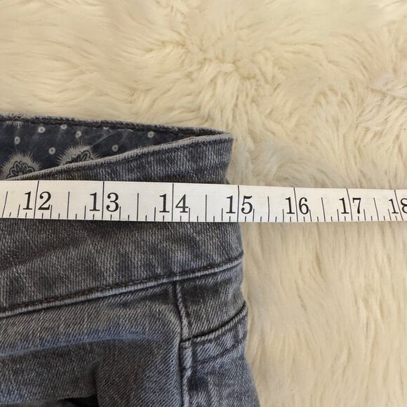 Paige Double Button Skinny Leg Med Rise Denim Jeans Gray 29 - Picture 11 of 12